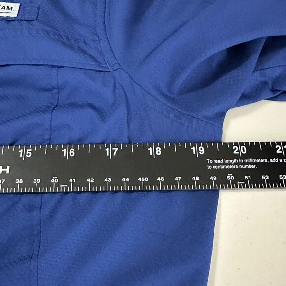 Field & Stream Shirt Women MD Blue Vented Roll Tab Fishing Zip Pocket Short SL - Picture 11 of 11